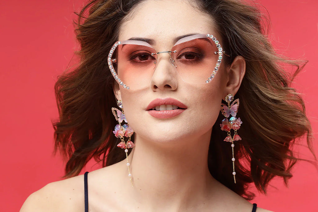 Guide de style : Choisissez des bijoux qui mettent en valeur votre visage