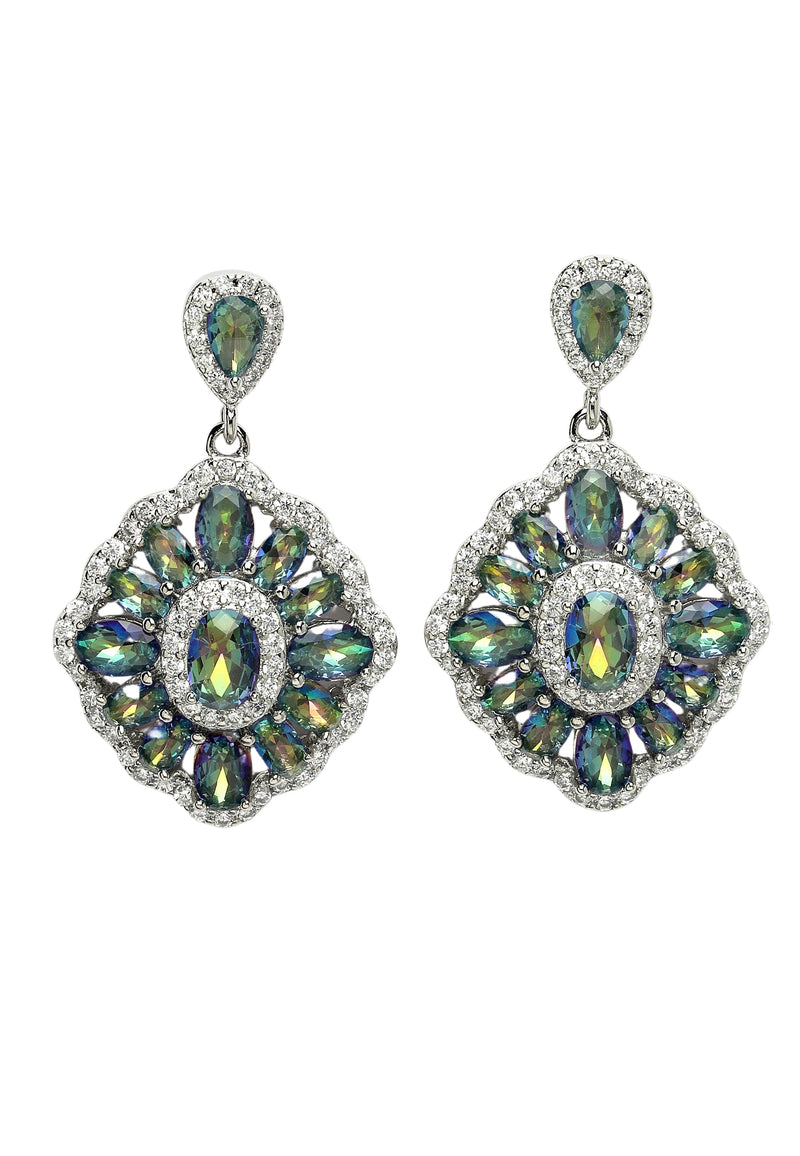 Boucles d'oreilles pendantes élégantes en zircone