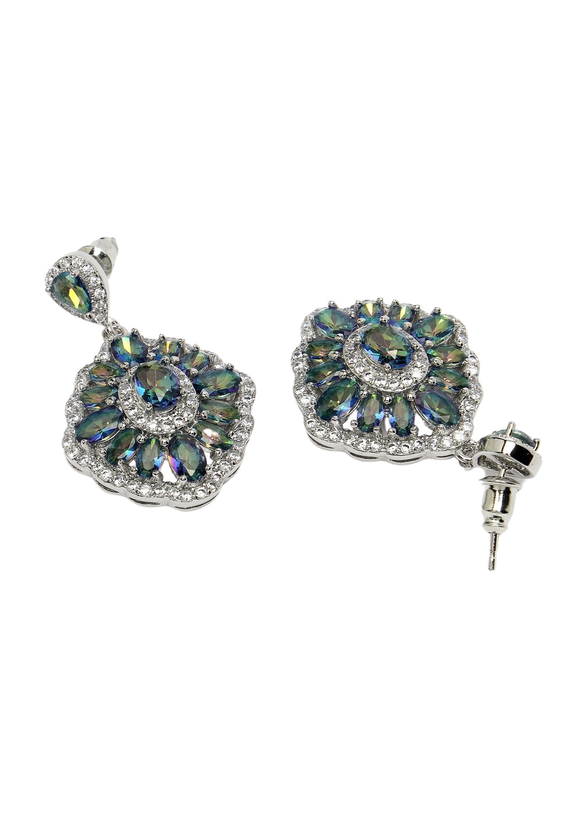 Boucles d'oreilles pendantes élégantes en zircone