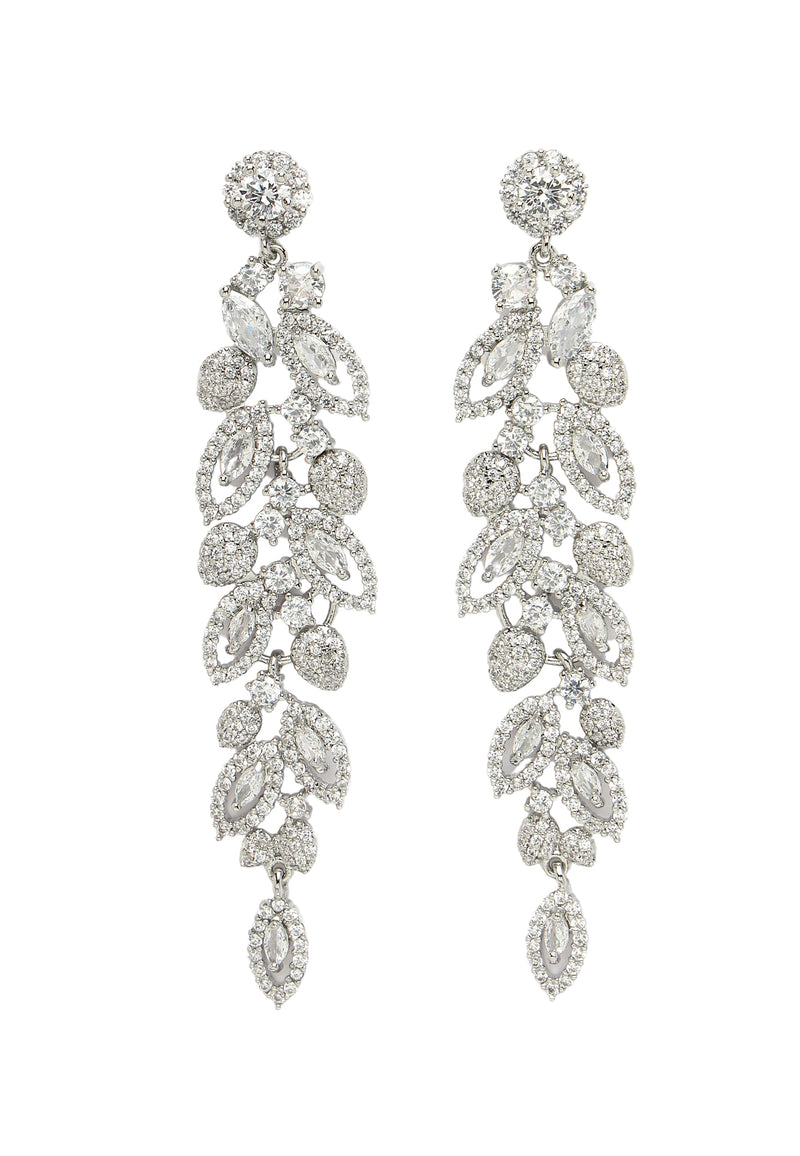 Boucles d'oreilles longues en feuille d'argent