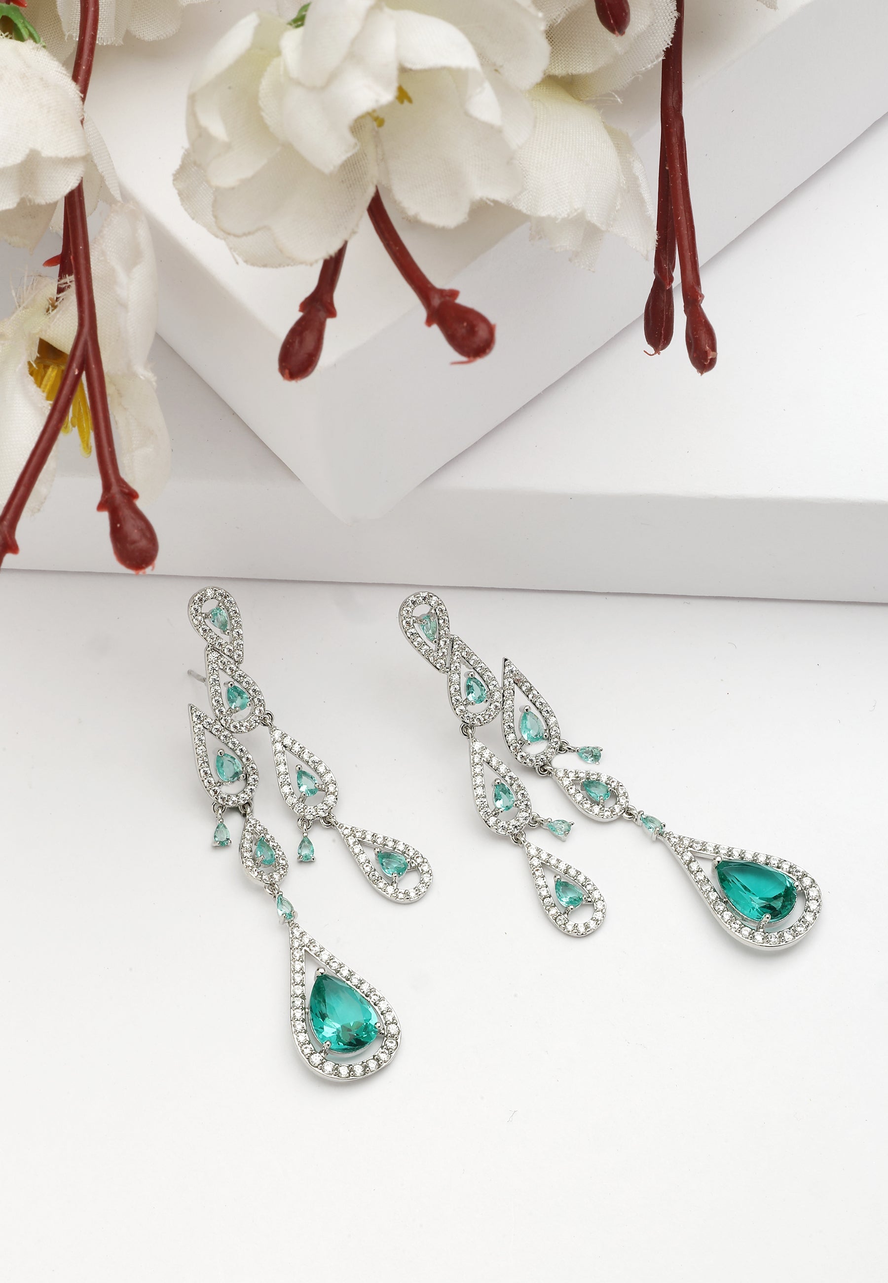 Diva Raindrop Dangle Earrings