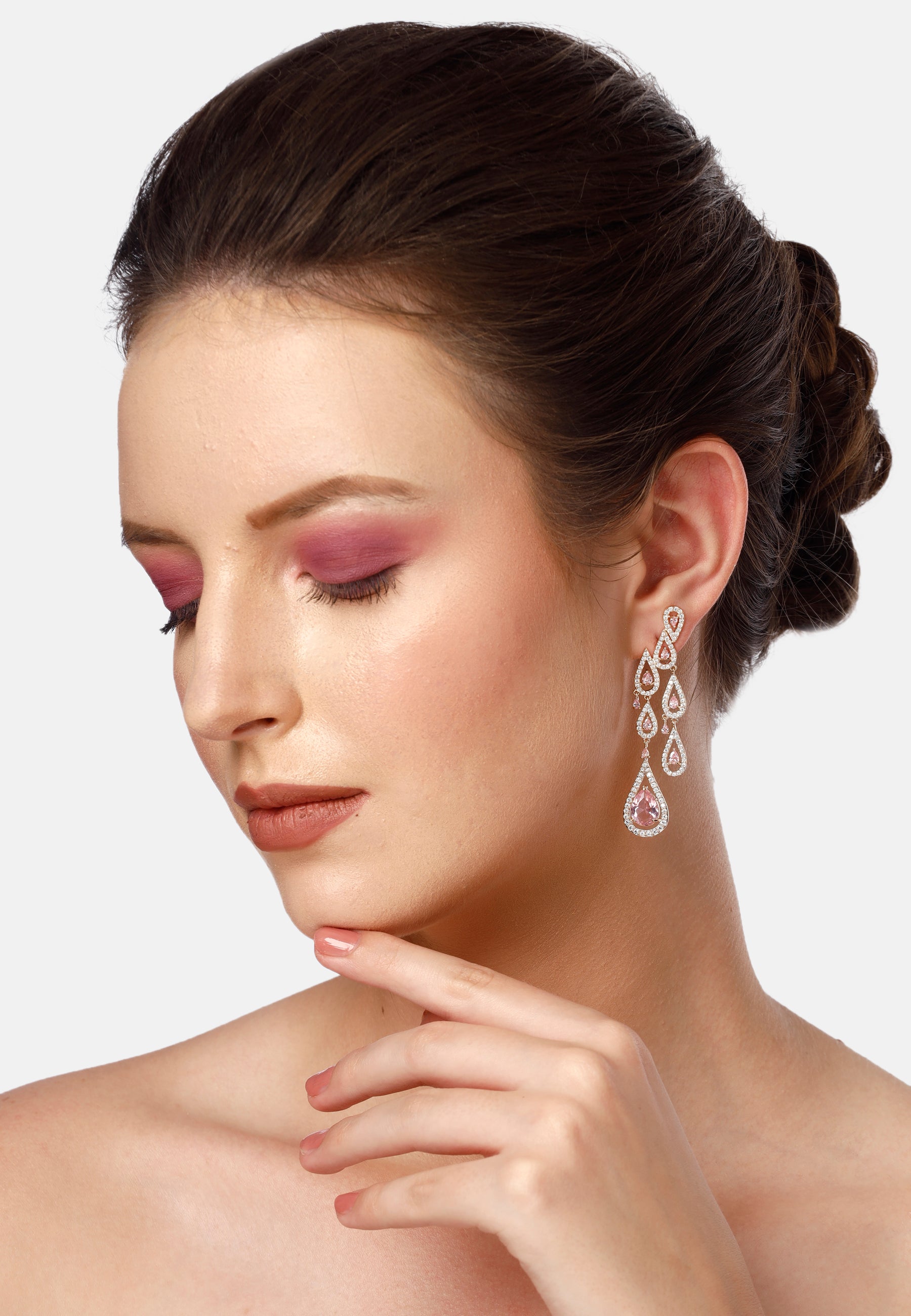 Diva Raindrop Dangle Earrings