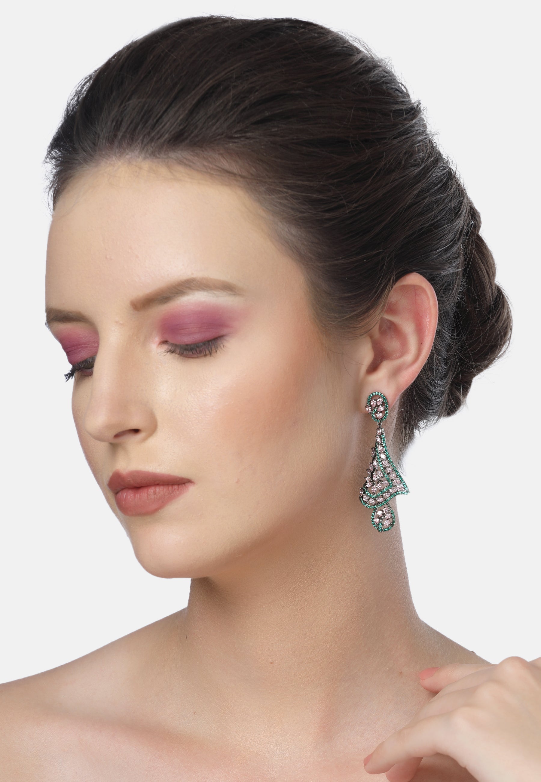 Diva Vintage Drop Earrings