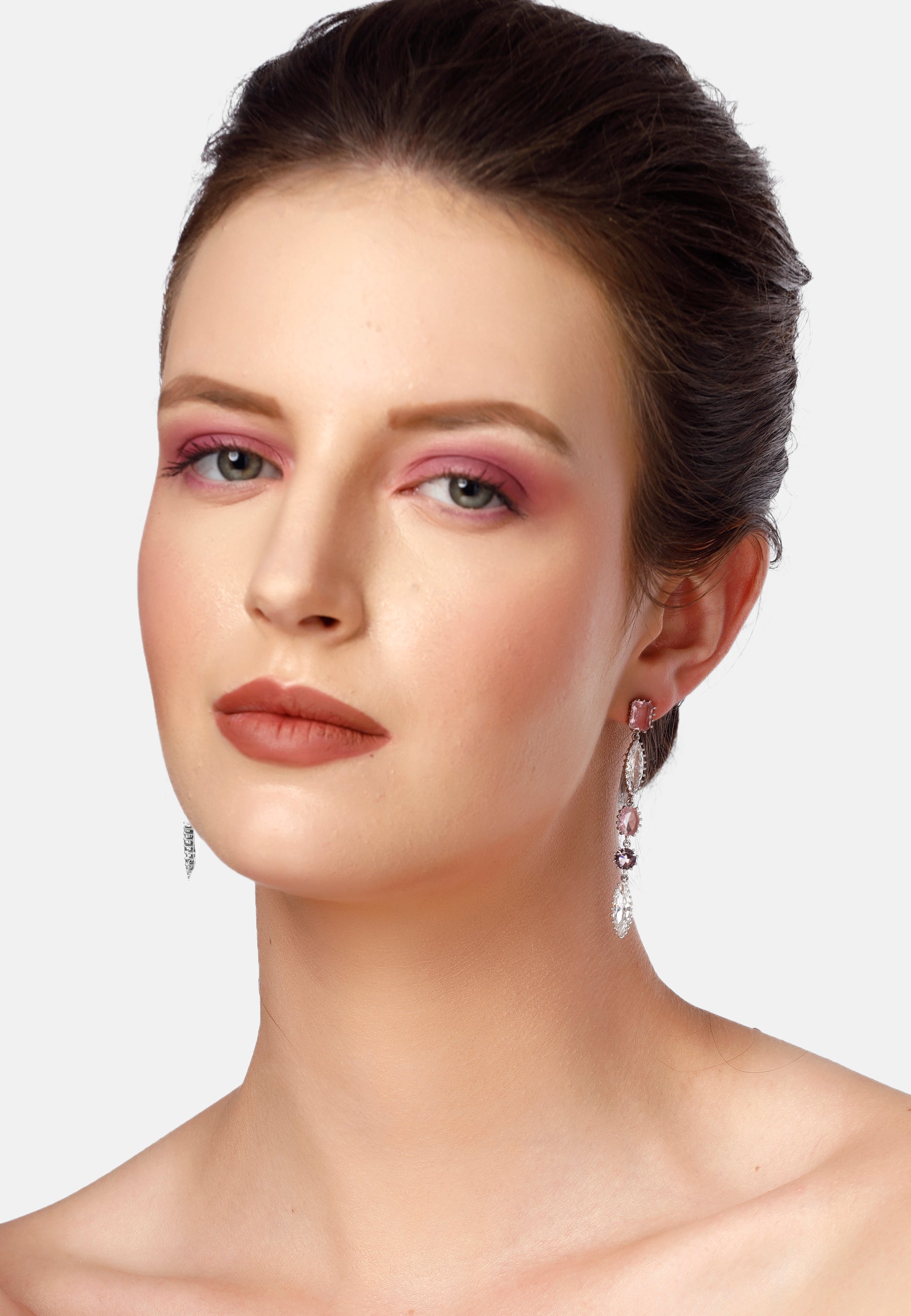 Diva Gleaming Long Earrings