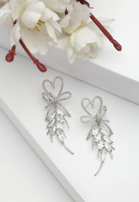 Diva Heart Shaped Leaf Earrings