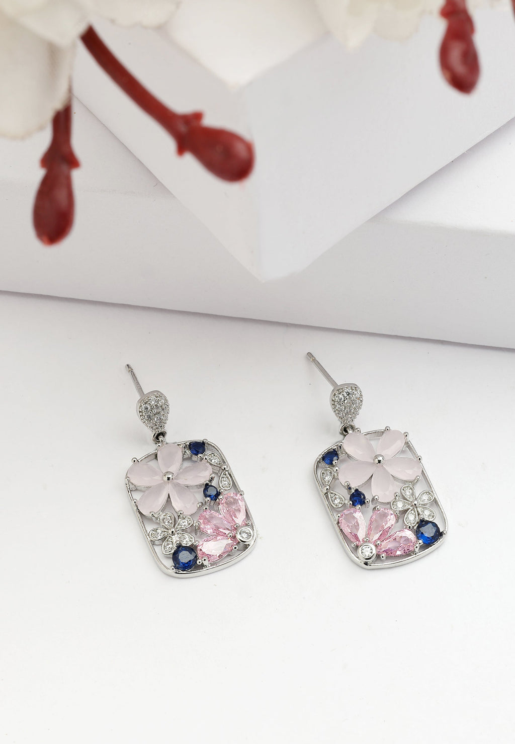 Boucles d'oreilles pendantes florales Diva