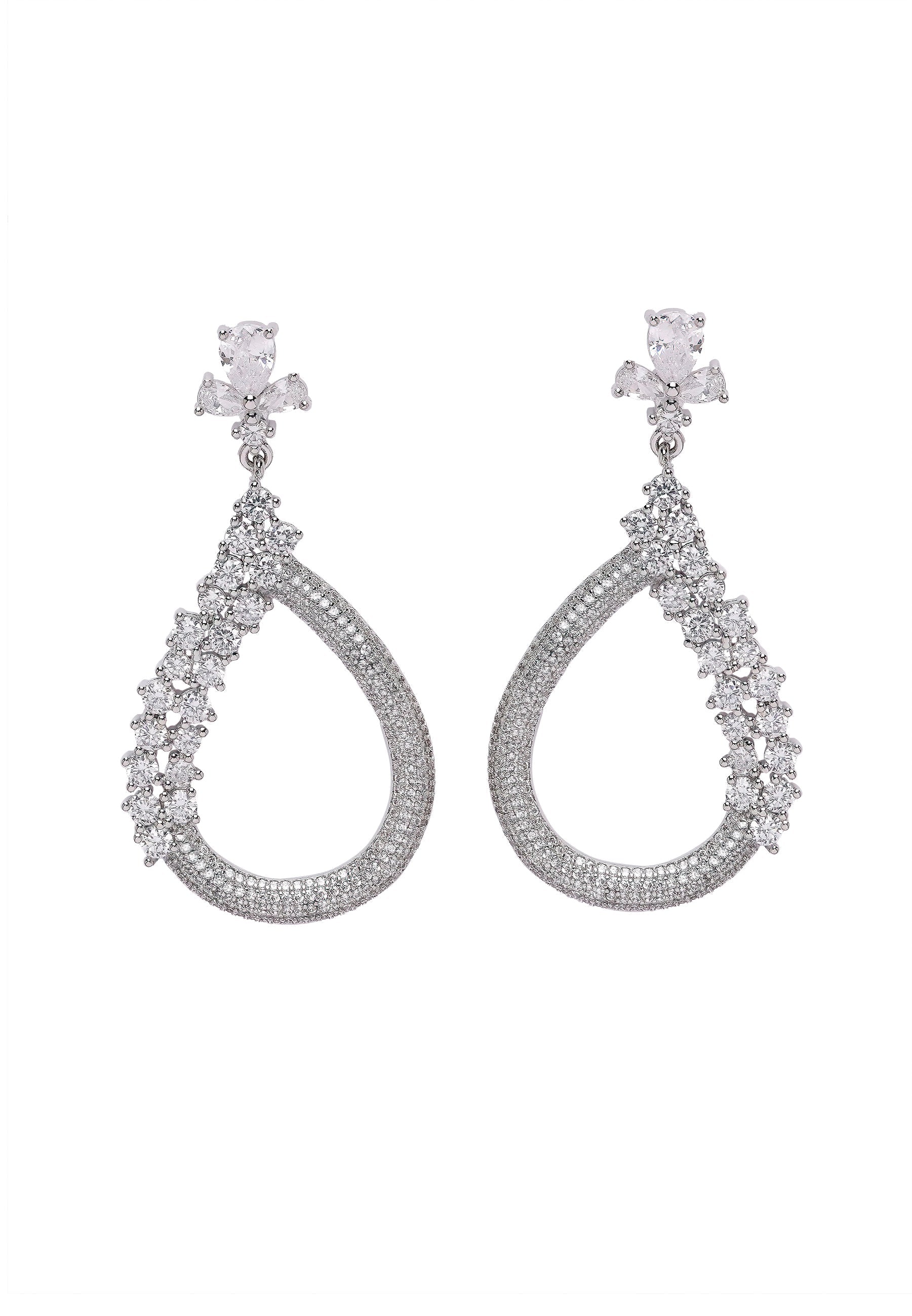 Boucles d'oreilles Diva scintillantes en forme d'amande