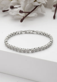 Diva Round Tennis Bracelet