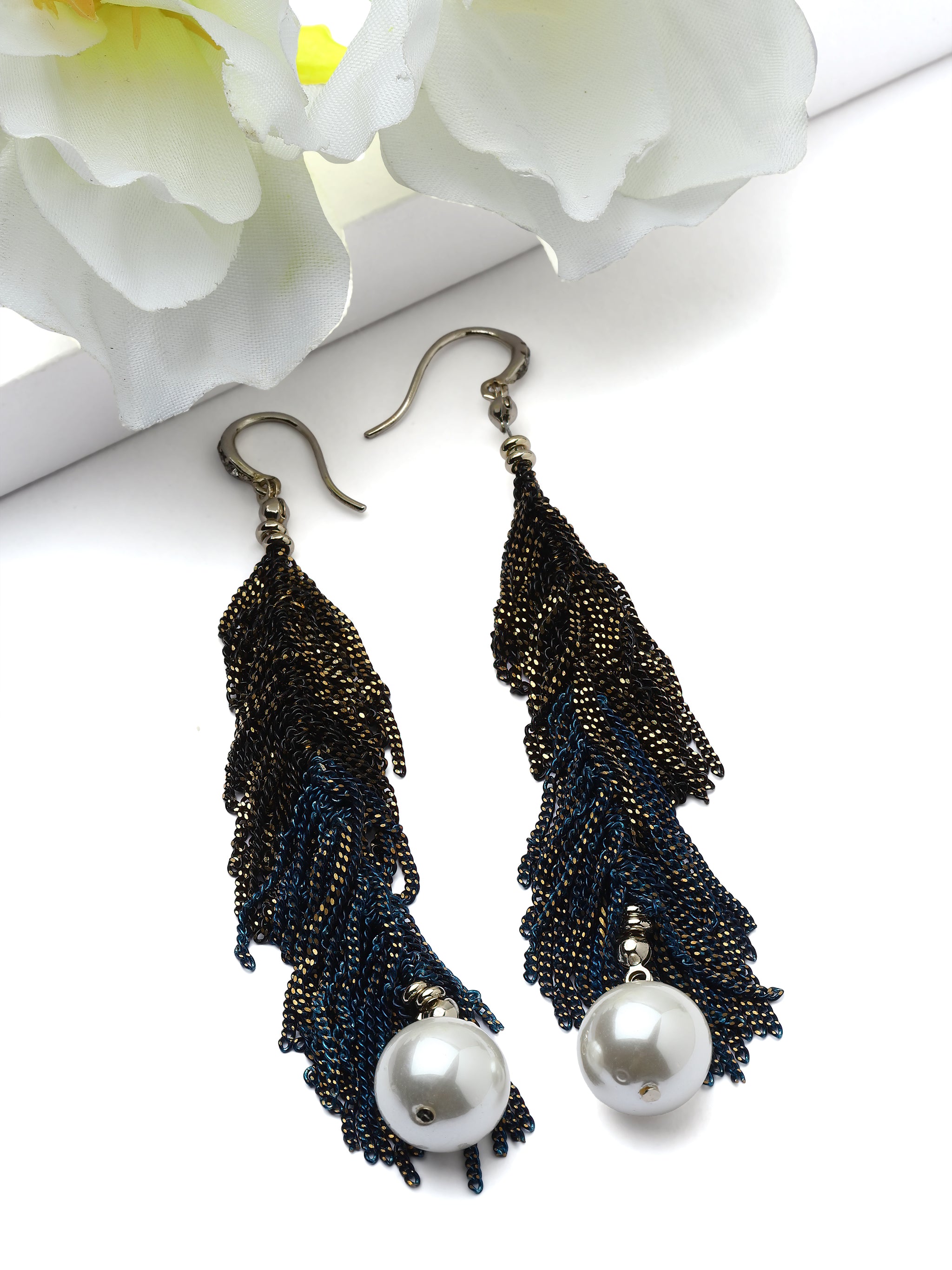 Ombre Chain Tassel Pearl Drop Earrings
