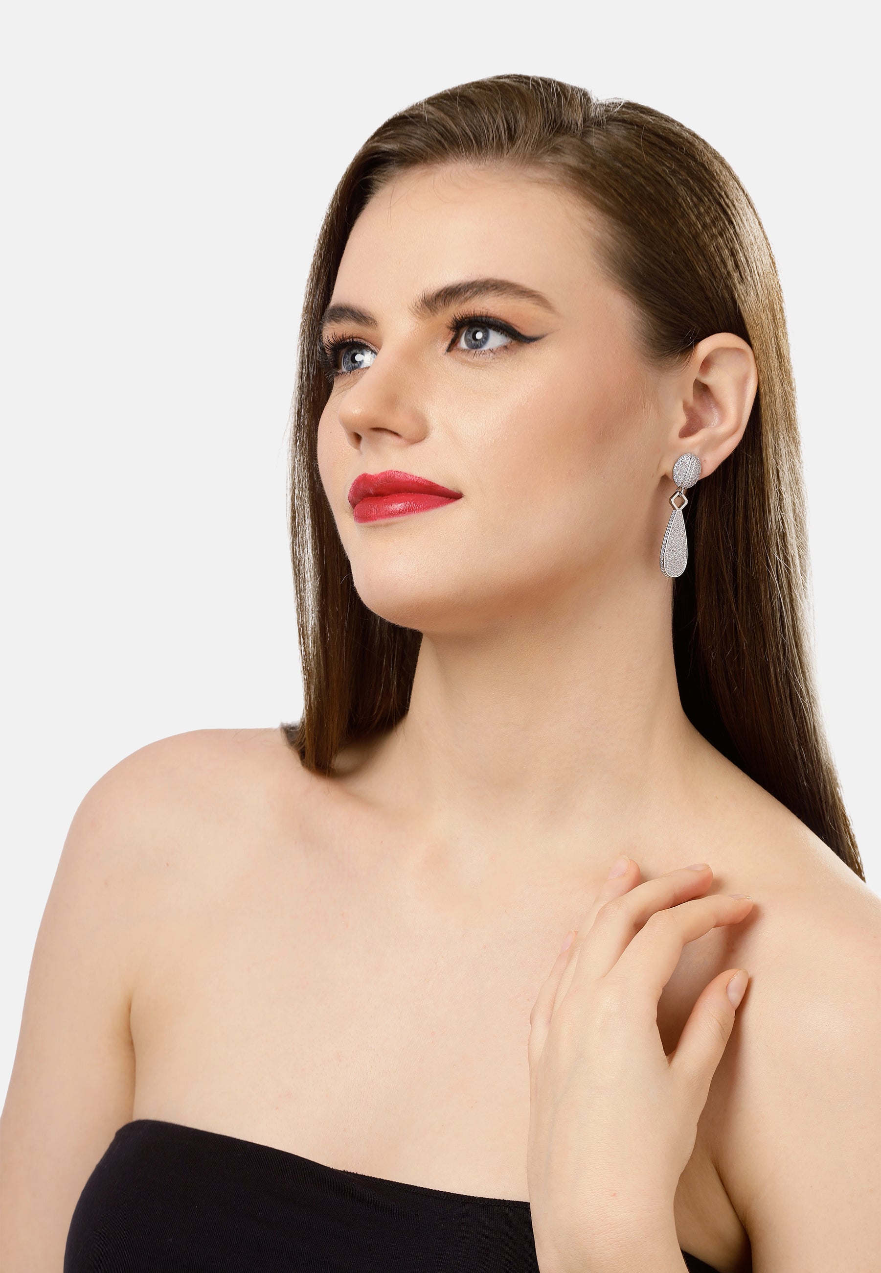 Elegant Tear Drop Earrings