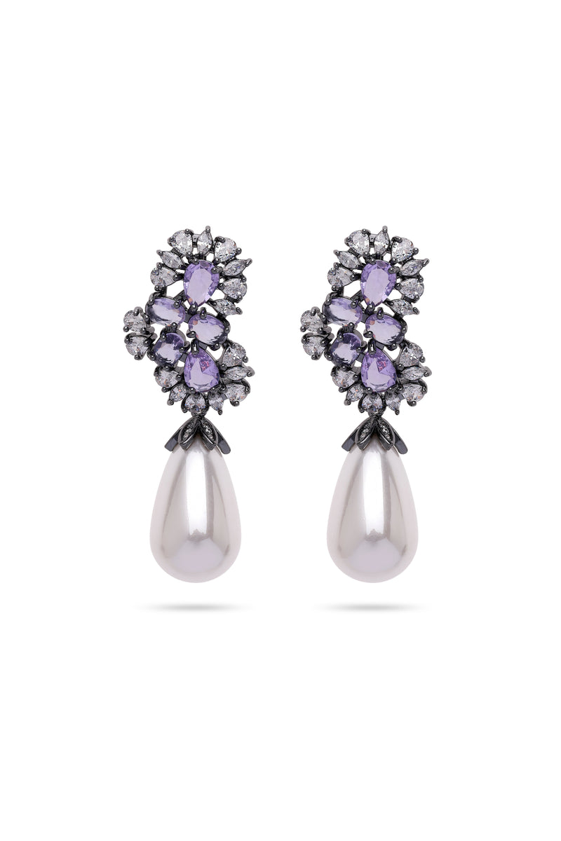 Boucles d'oreilles pendantes élégantes en perle violette