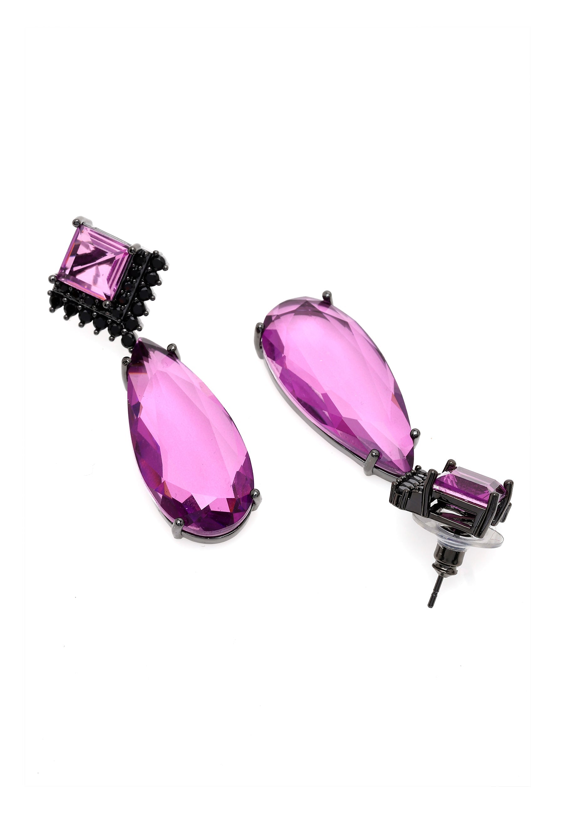 Raindrop shaped Violet Earrings