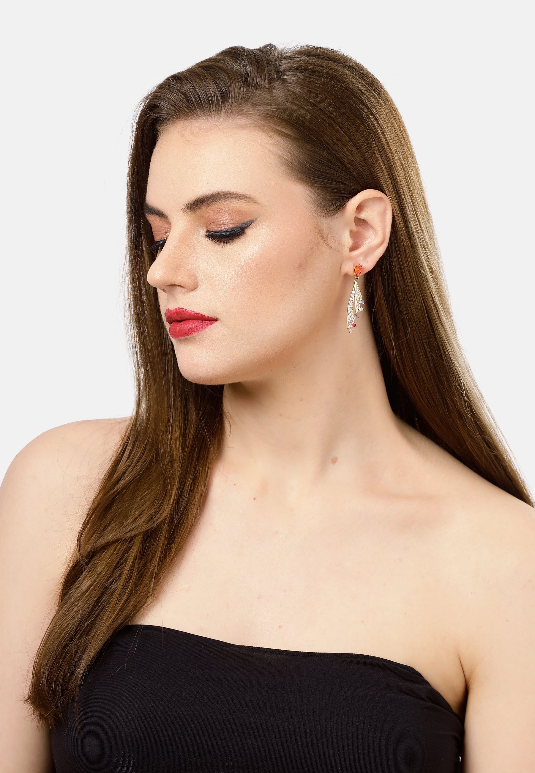 Boucles d'oreilles pendantes en plumes