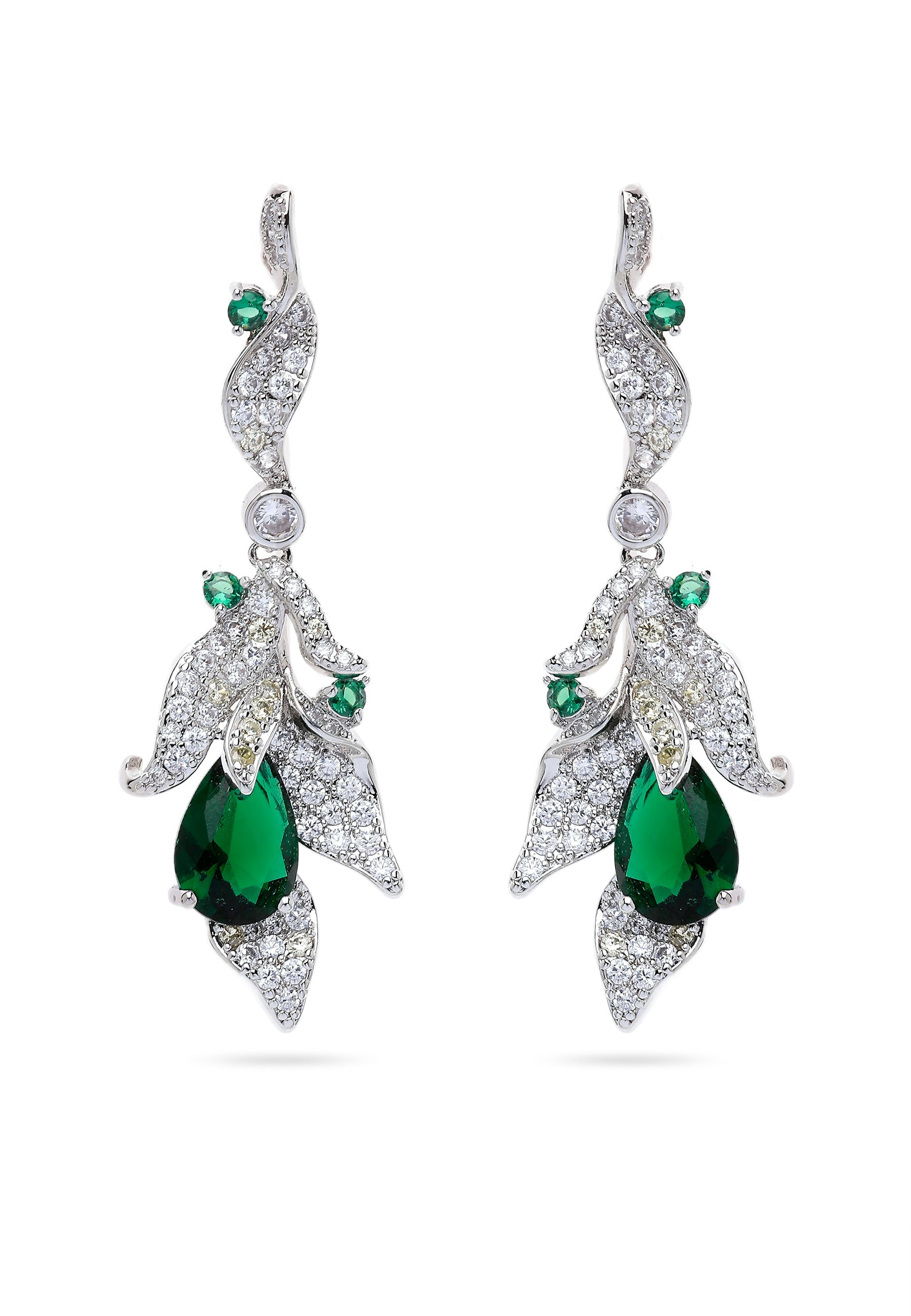 Boucles d'oreilles pendantes à motif de feuille verte