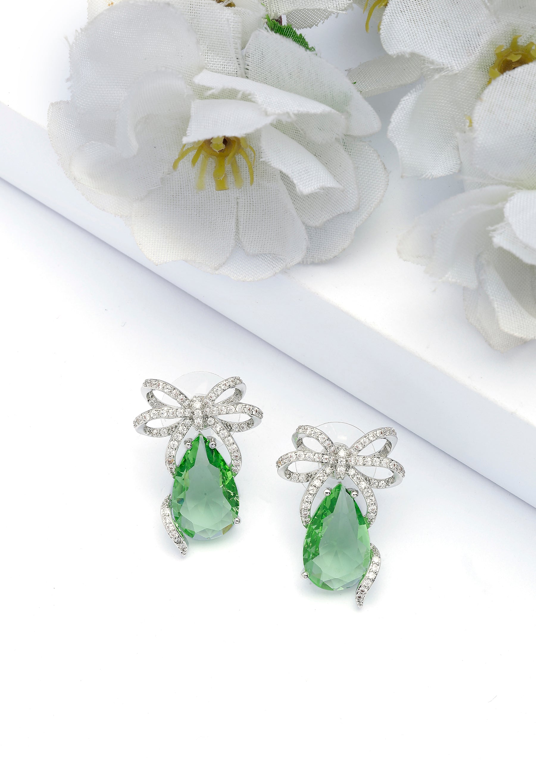 Charming Green Drop Earrings