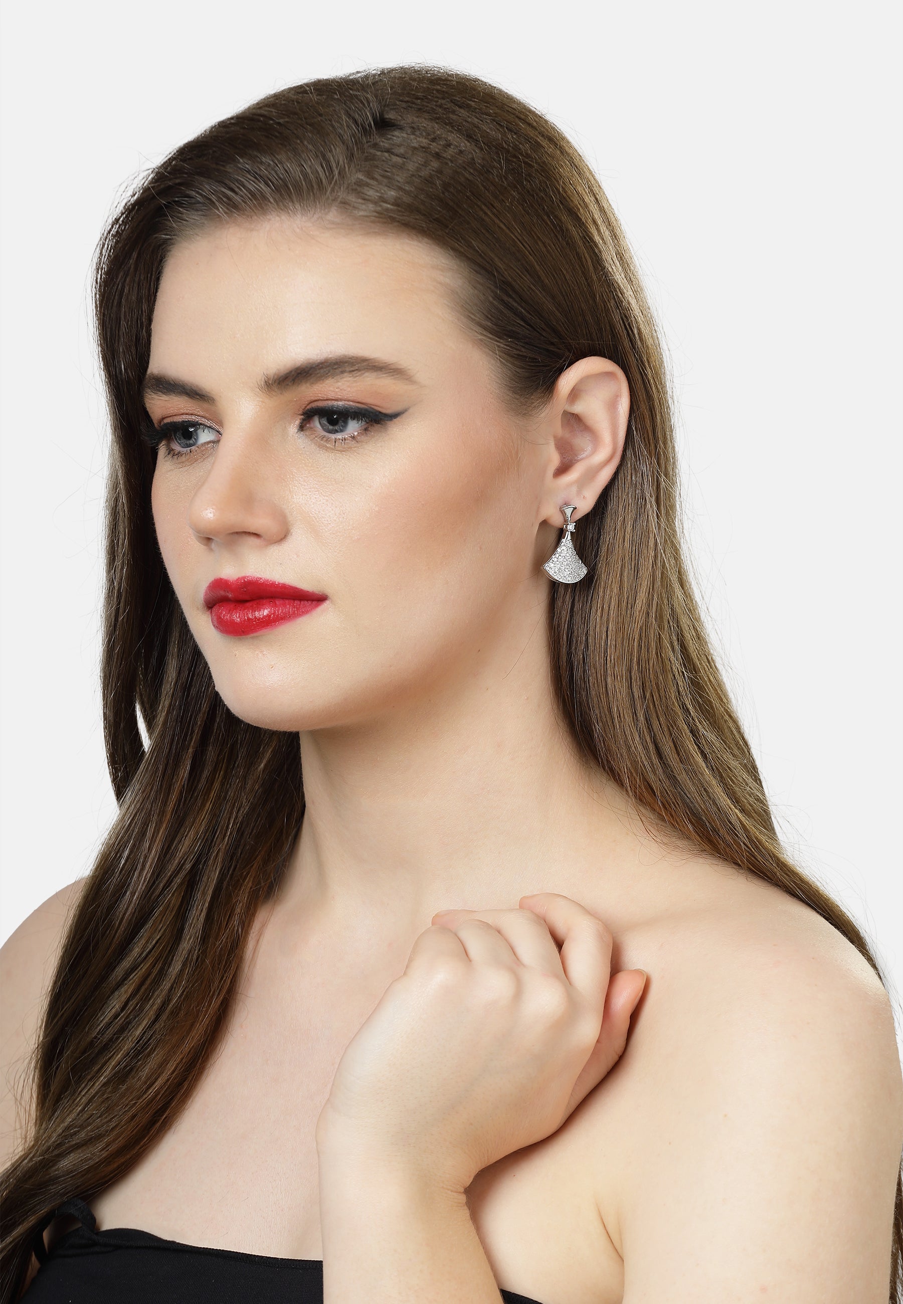 Shimmering Classy Drop Earrings