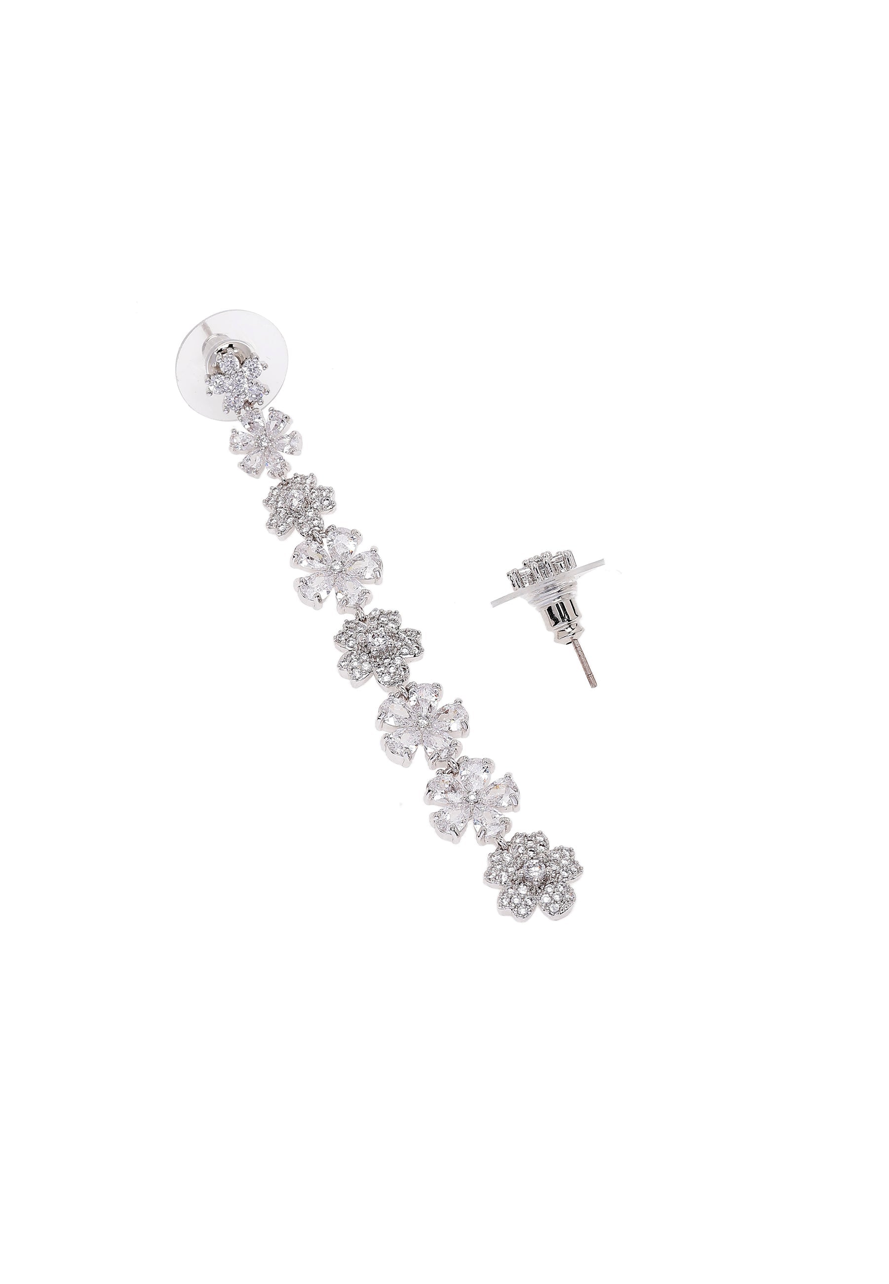 Boucles d'oreilles pendantes longues à motif floral