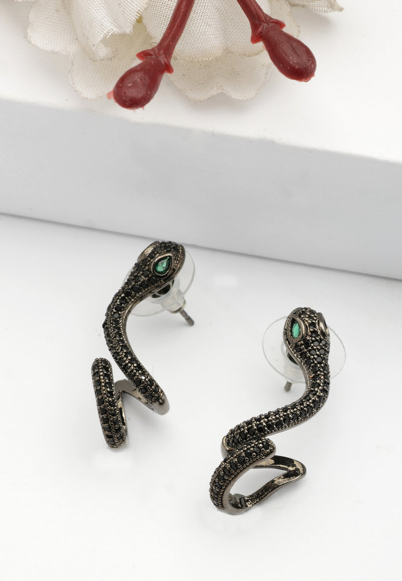Boucles d'oreilles envoûtantes du serpent