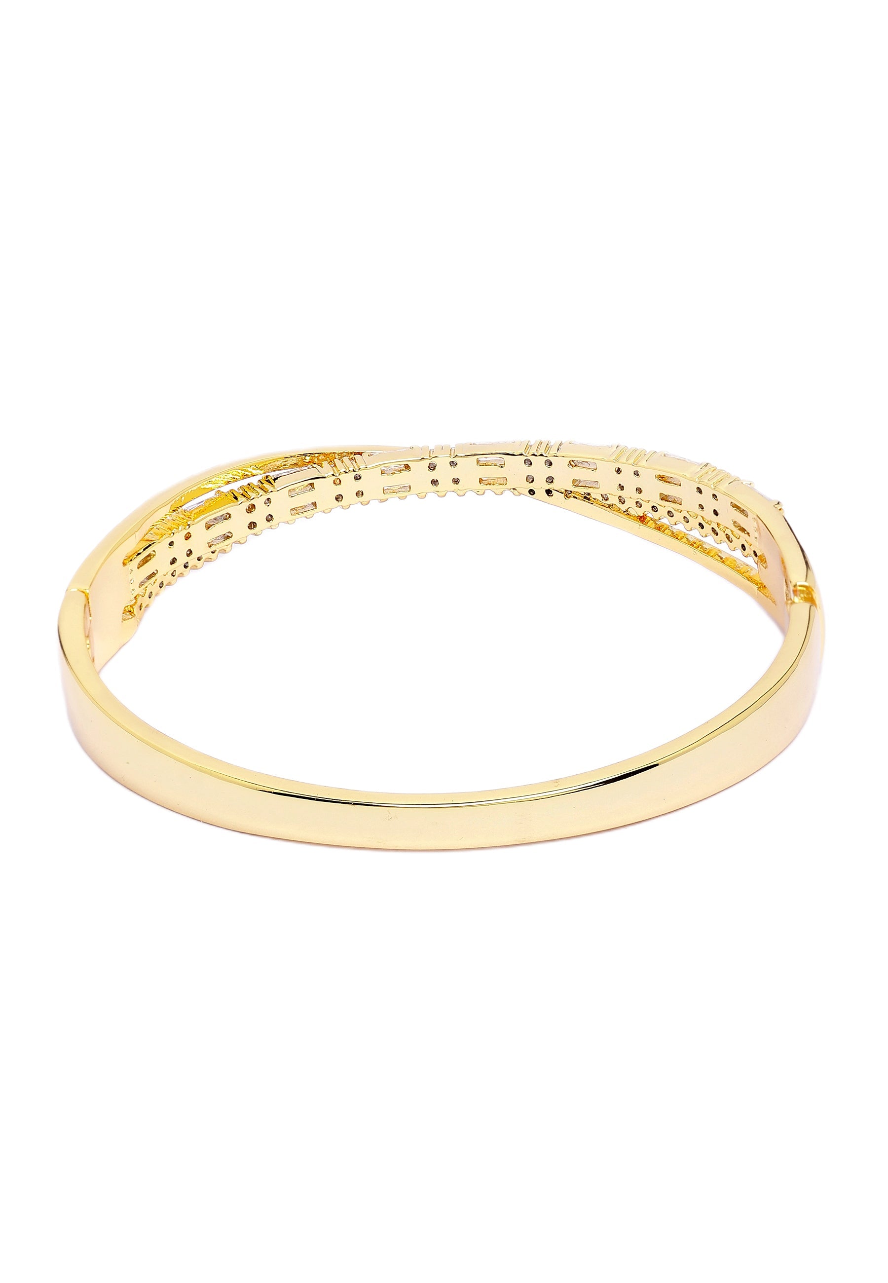 Golden Twirl Diamond Bangle
