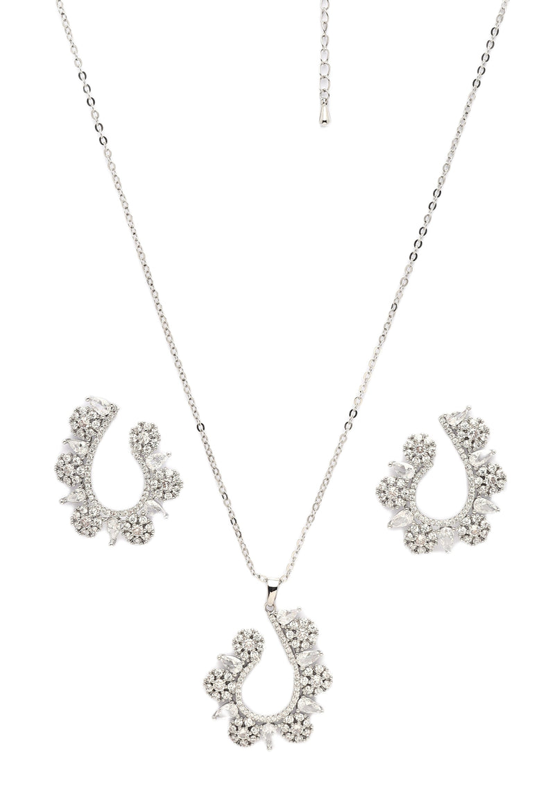 Dainty Floral Earrings and Necklace Set