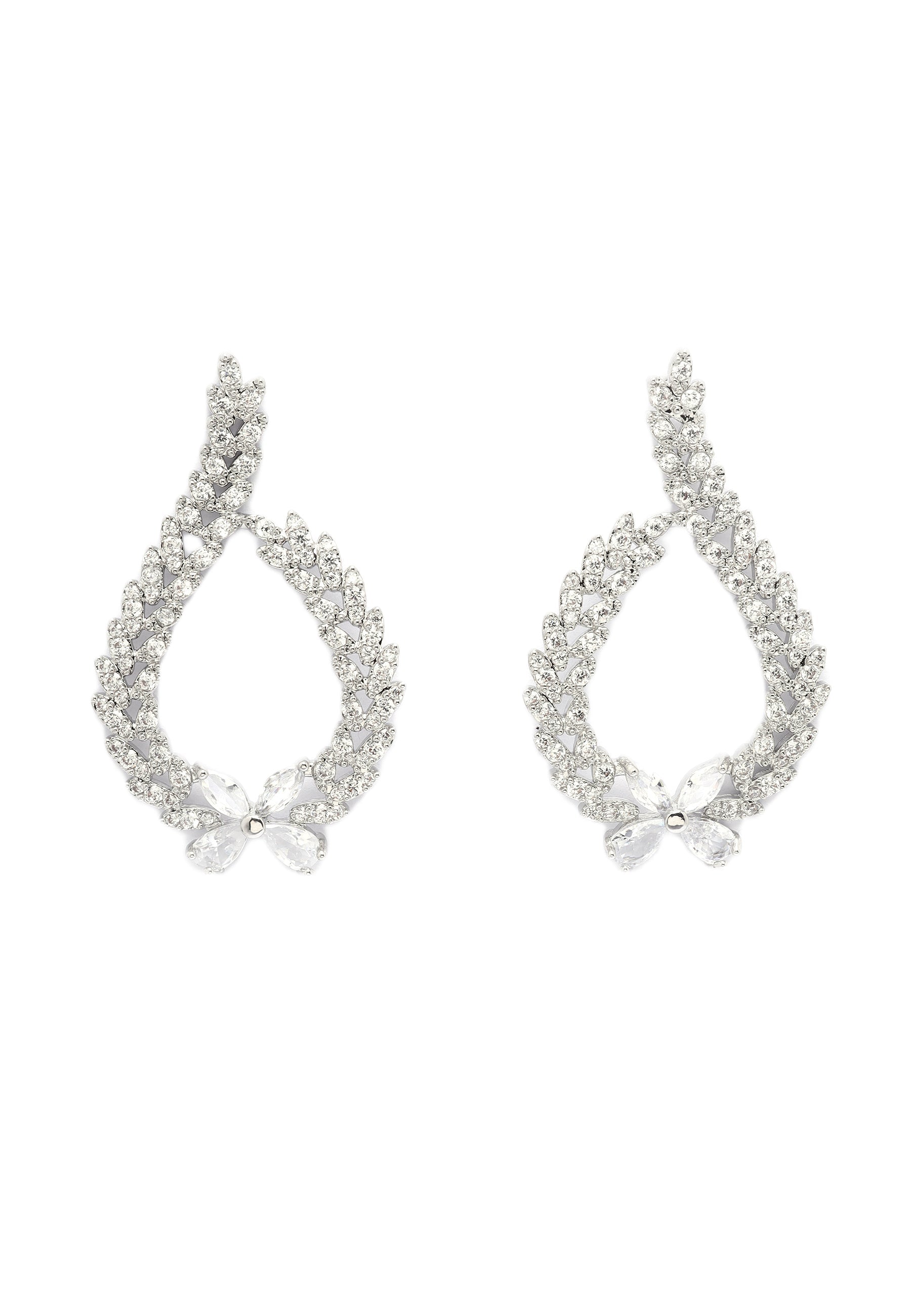 Ethereal Bow-shaped Earrings and Necklace Set